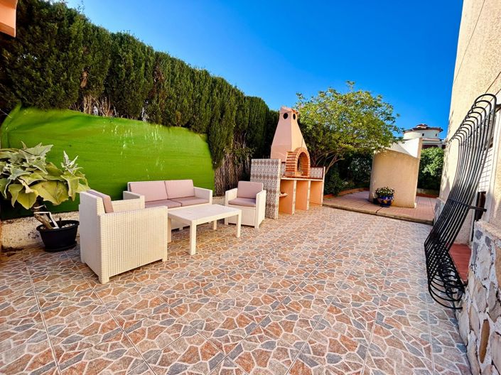 Image No.28-3 Bed Villa for sale