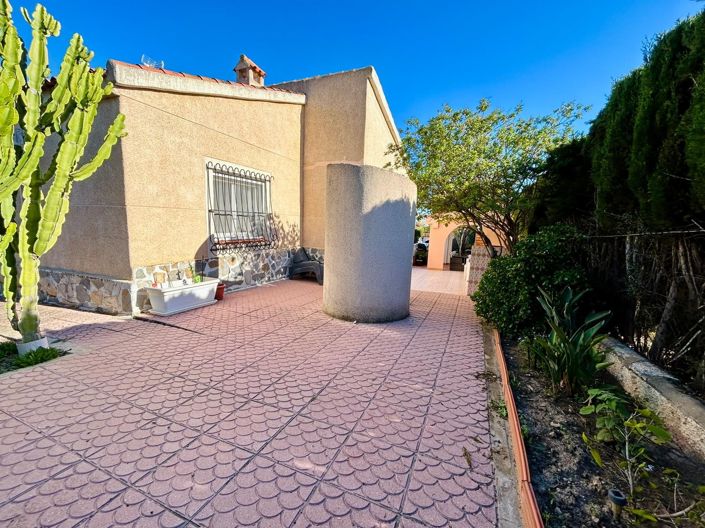 Image No.33-3 Bed Villa for sale