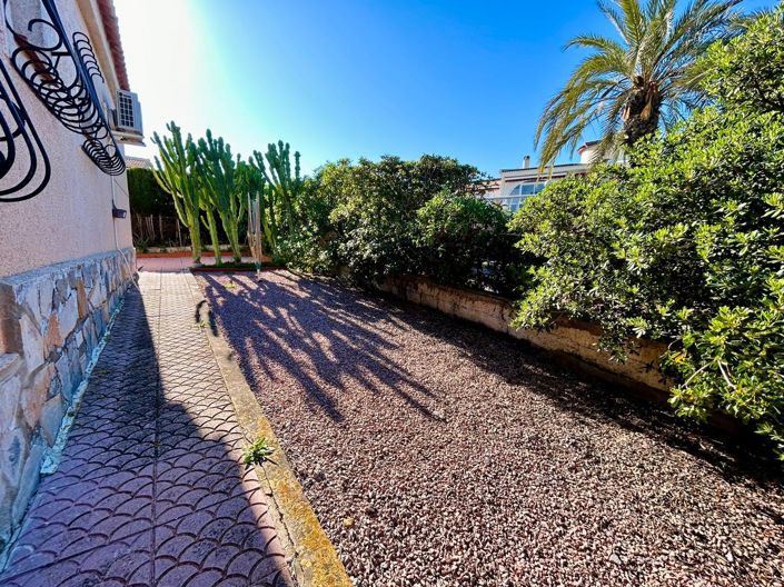 Image No.35-3 Bed Villa for sale