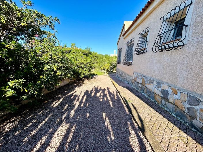 Image No.36-3 Bed Villa for sale