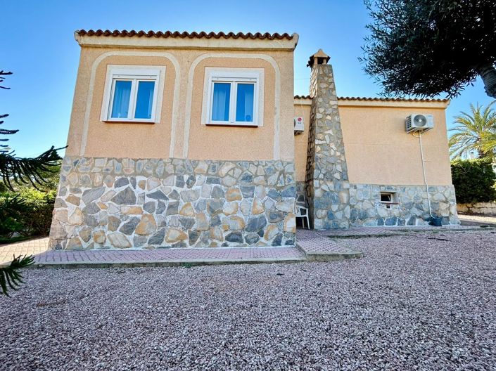 Image No.40-3 Bed Villa for sale