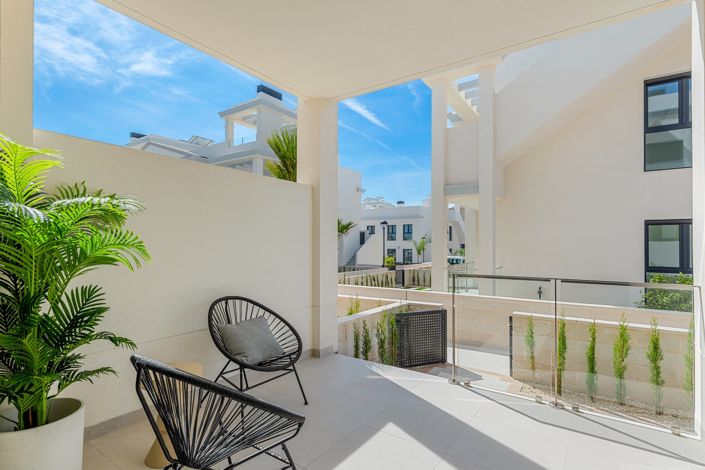 Image No.26-3 Bed Apartment for sale