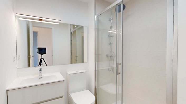 Image No.20-2 Bed Apartment for sale