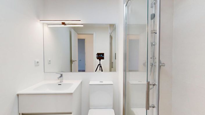 Image No.21-2 Bed Apartment for sale