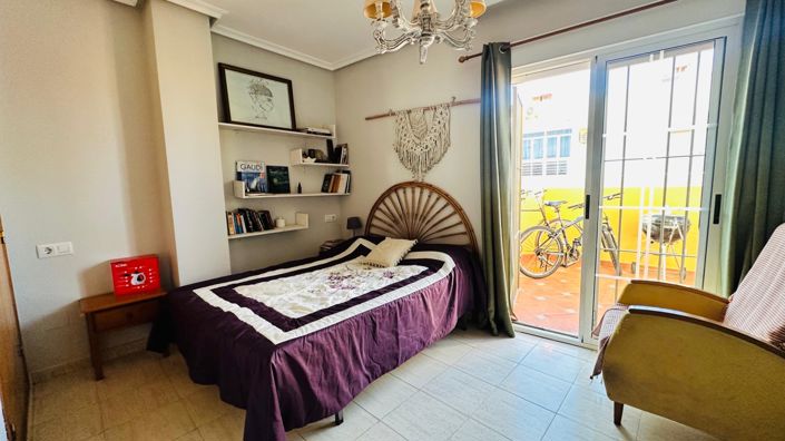 Image No.13-2 Bed Apartment for sale