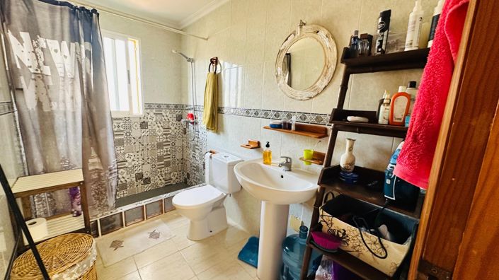 Image No.18-2 Bed Apartment for sale