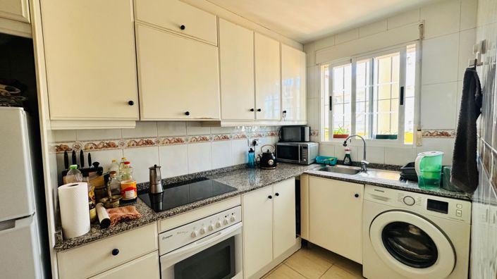 Image No.24-2 Bed Apartment for sale