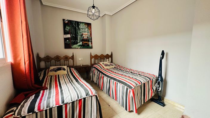 Image No.27-2 Bed Apartment for sale