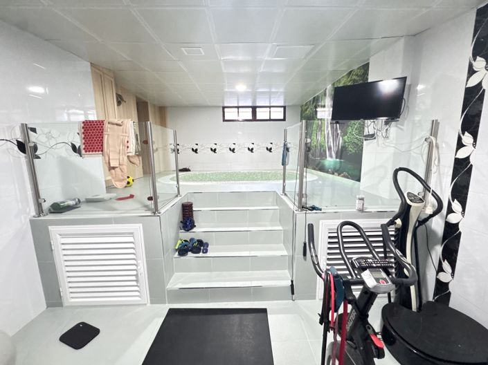 Image No.49-4 Bed Villa for sale