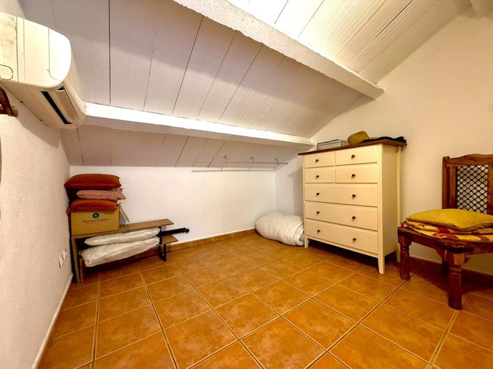 Image No.29-2 Bed Bungalow for sale