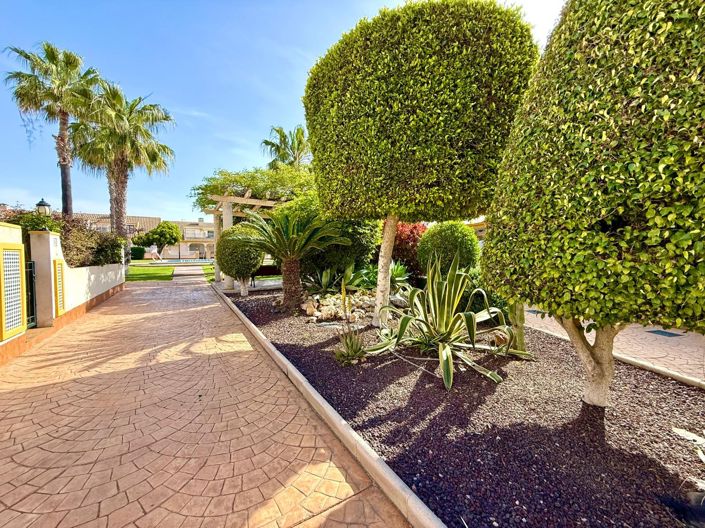 Image No.38-2 Bed Bungalow for sale