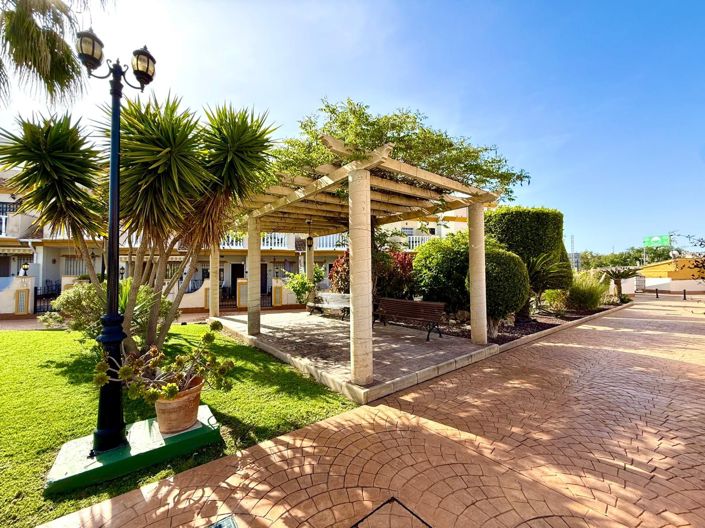 Image No.40-2 Bed Bungalow for sale