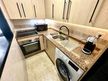 o1jmm933hm1or2k251m2d17qgjsa28