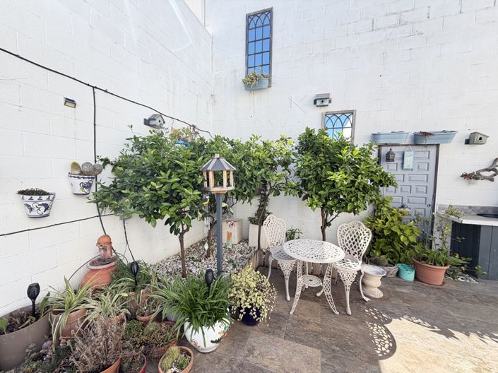 Image No.27-3 Bed Villa for sale