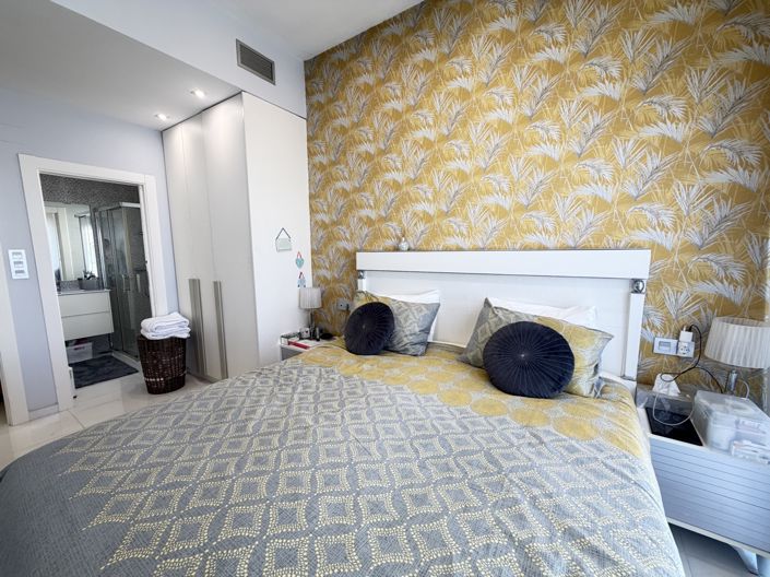 Image No.9-3 Bed Villa for sale