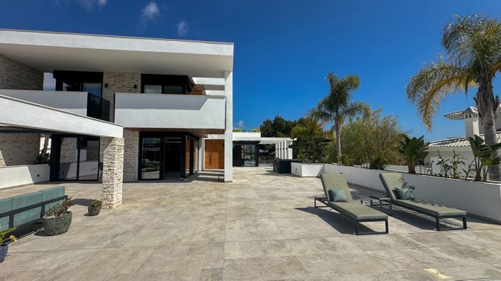 Image No.8-4 Bed Villa for sale