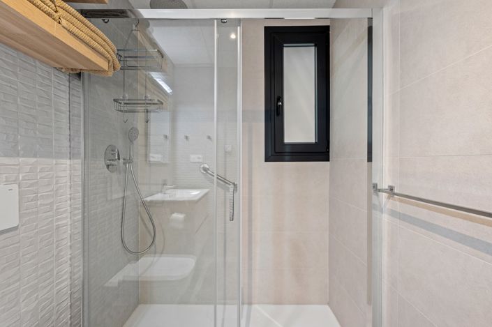 Image No.27-2 Bed Apartment for sale