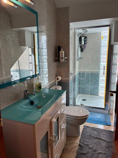 Image No.31-3 Bed Property for sale