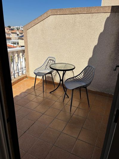 Image No.40-3 Bed Property for sale