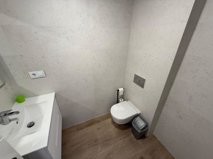 Image No.21-2 Bed Apartment for sale