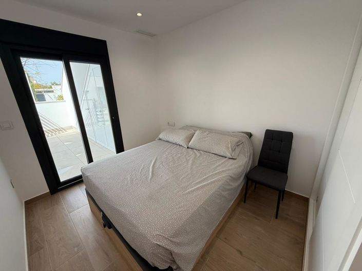 Image No.9-2 Bed Apartment for sale