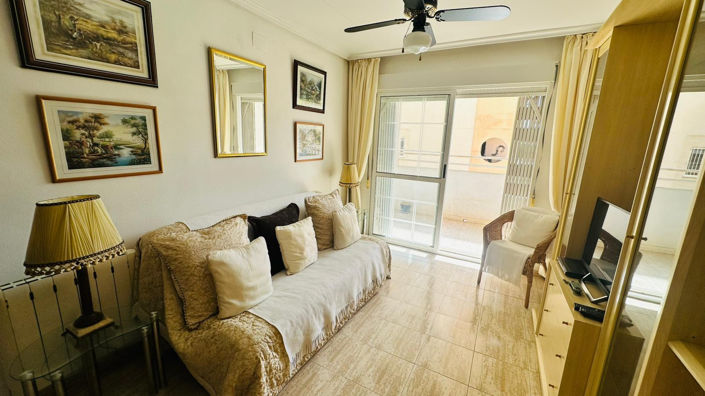 Image No.20-2 Bed Apartment for sale