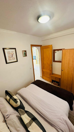 Image No.28-2 Bed Apartment for sale