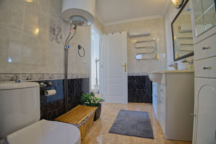 Image No.30-3 Bed Villa for sale