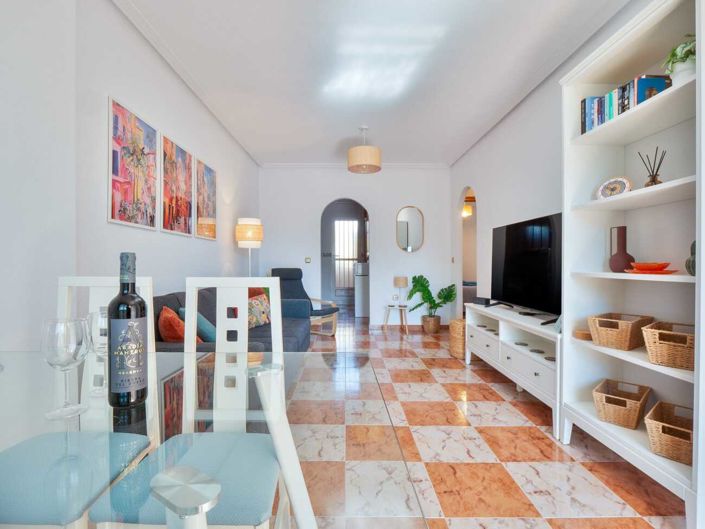 Image No.5-2 Bed Apartment for sale