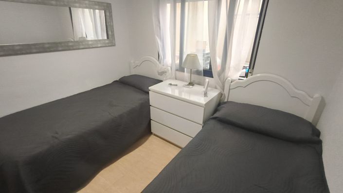 Image No.15-2 Bed Apartment for sale