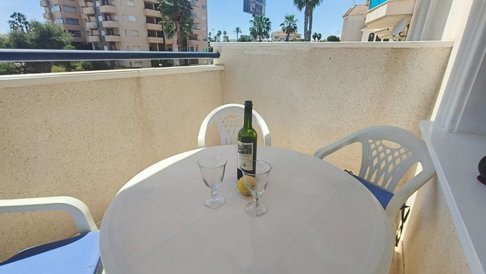 Image No.21-2 Bed Apartment for sale