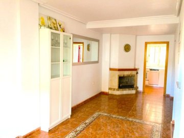 6673-town-house-for-sale-in-play-flamenca-321