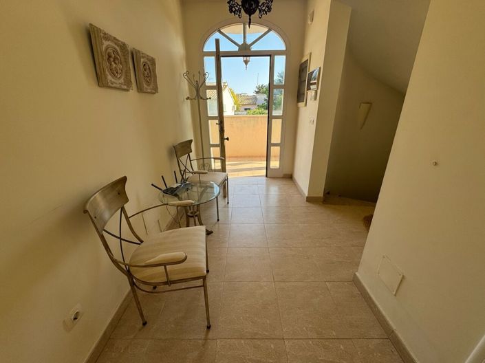 Image No.8-4 Bed Villa for sale
