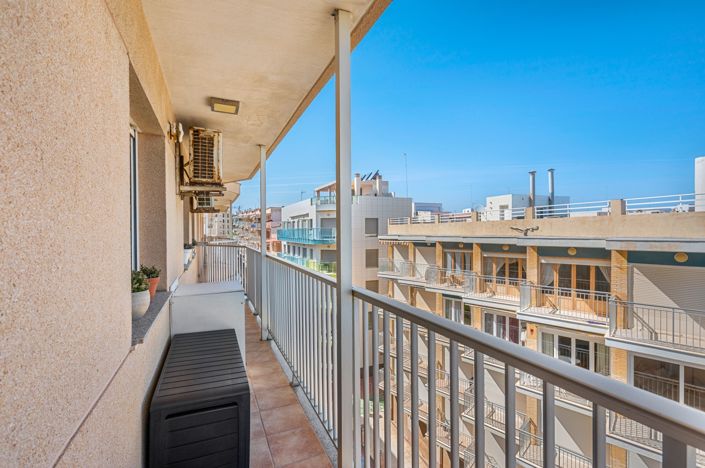 Image No.28-2 Bed Apartment for sale
