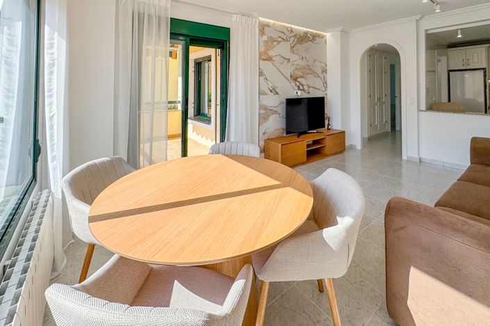 Image No.5-2 Bed Apartment for sale