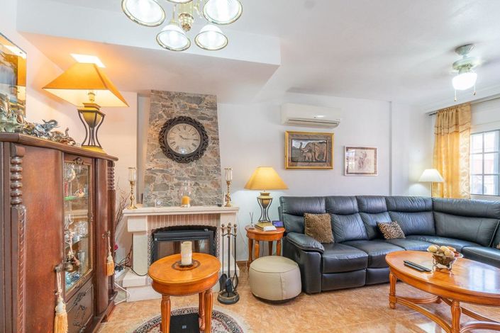 Image No.5-3 Bed Townhouse for sale