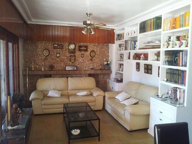 Image No.12-6 Bed Villa for sale