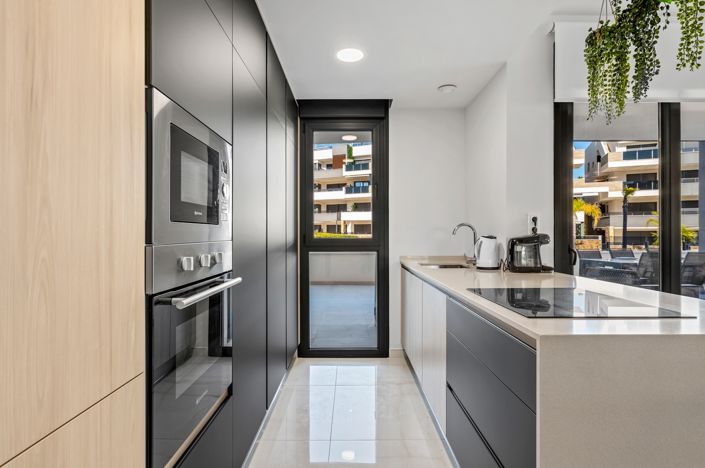 Image No.11-3 Bed Apartment for sale
