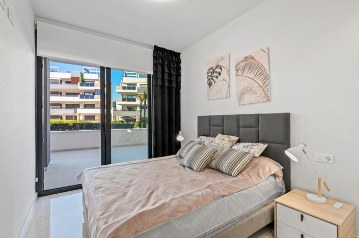Image No.15-3 Bed Apartment for sale