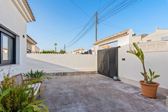 Image No.25-3 Bed Villa for sale