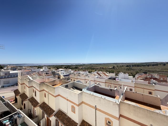 Image No.22-3 Bed Townhouse for sale