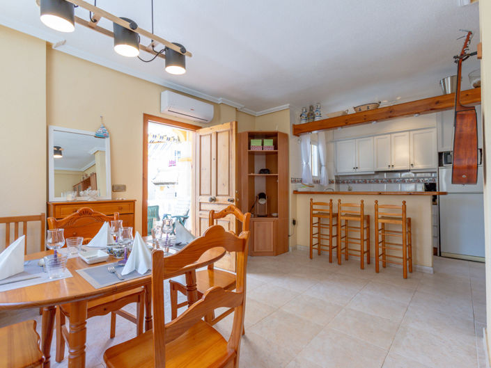Image No.13-2 Bed Property for sale