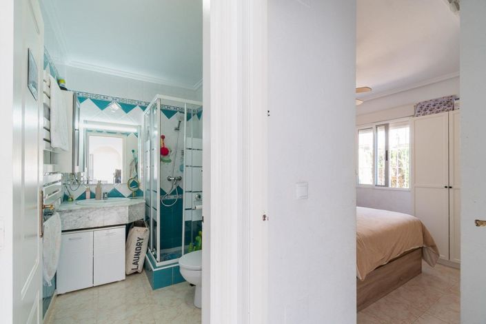 Image No.23-3 Bed Property for sale