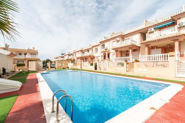 Image No.4-3 Bed Property for sale