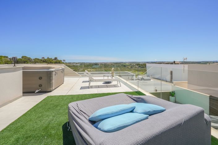 Image No.43-4 Bed Villa for sale