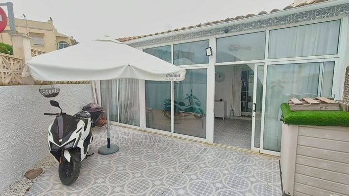 Image No.13-2 Bed Property for sale