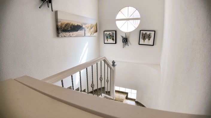 Image No.19-2 Bed Property for sale