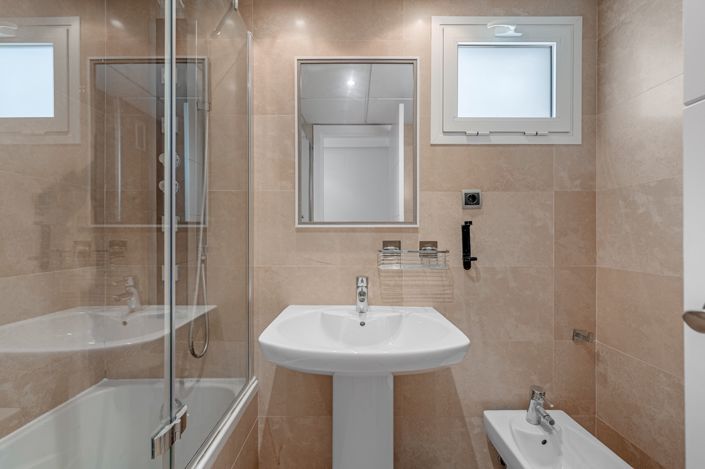 Image No.15-1 Bed Apartment for sale