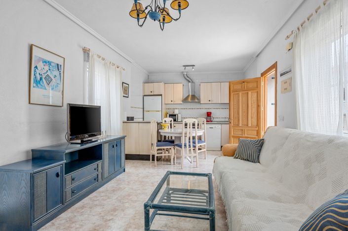 Image No.3-3 Bed Property for sale