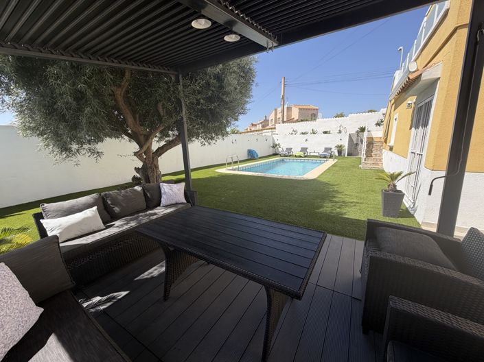 Image No.37-3 Bed Villa for sale